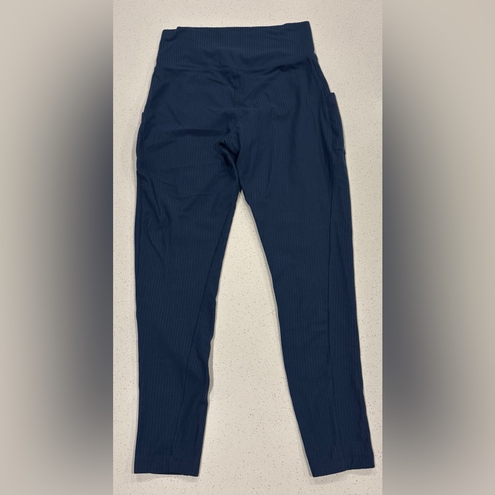 REI Women's Navy Ribbed Leggings - Picture 3 of 3